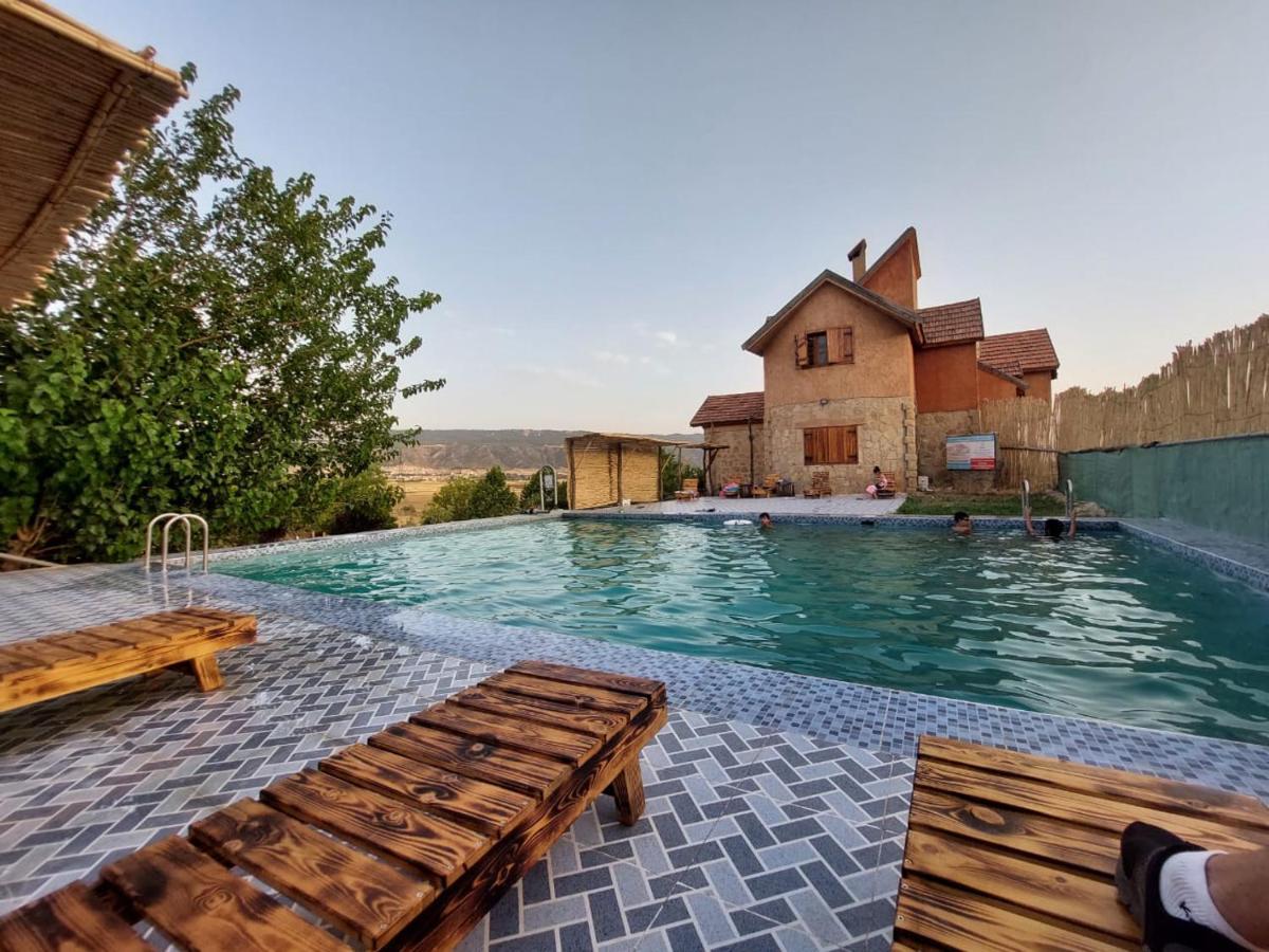 Ferme D'Hote La Vallee Azrou Exterior photo