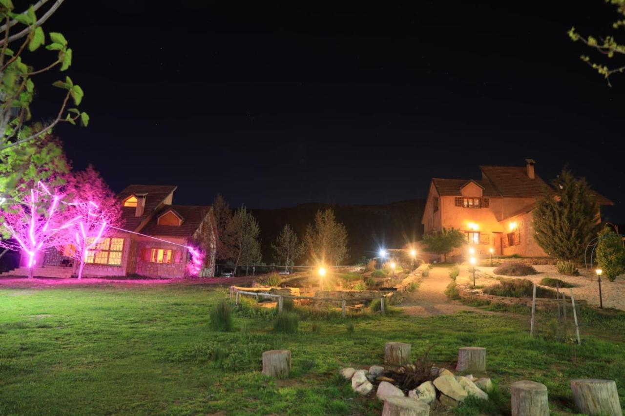Ferme D'Hote La Vallee Azrou Exterior photo