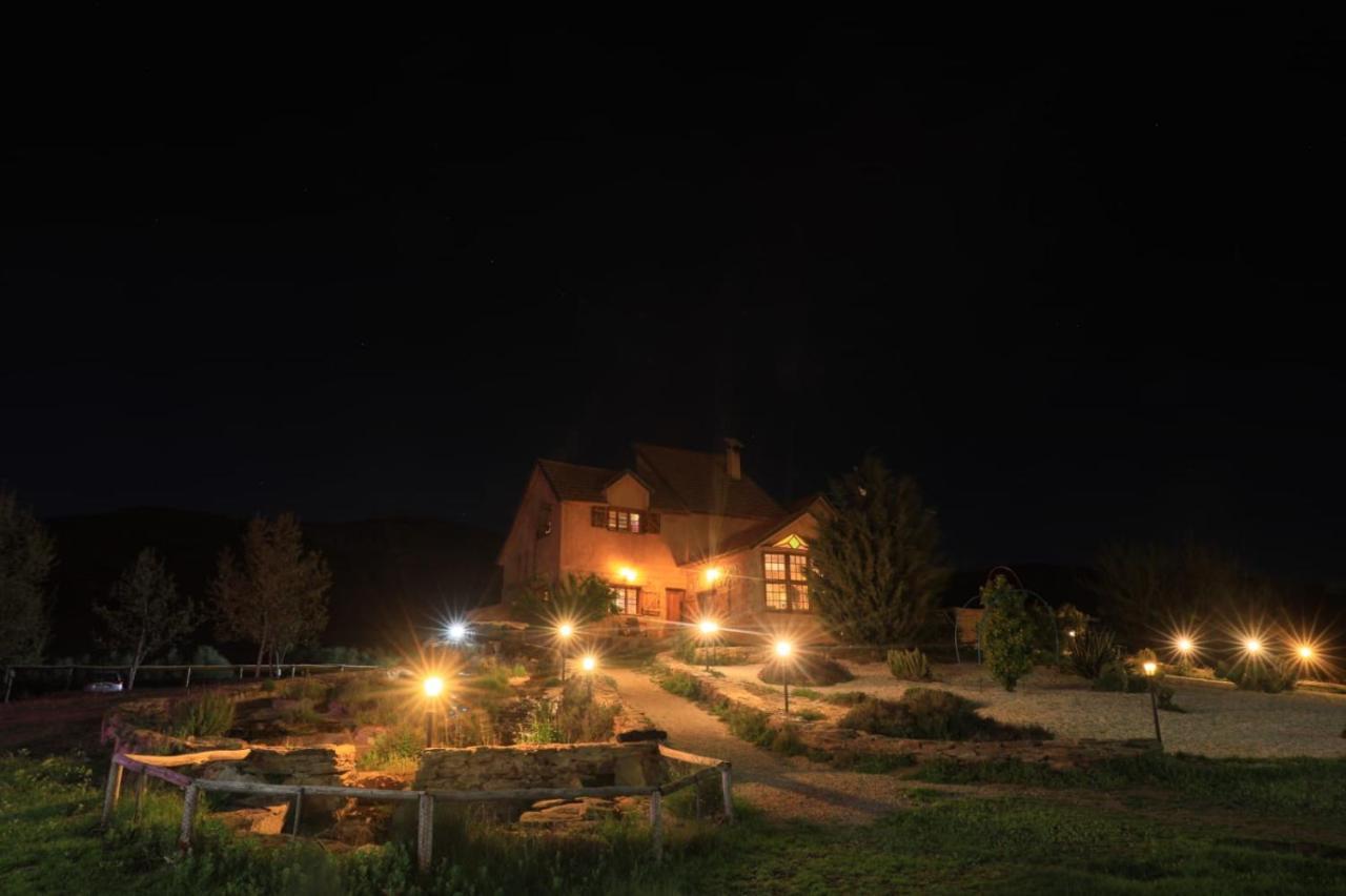 Ferme D'Hote La Vallee Azrou Exterior photo