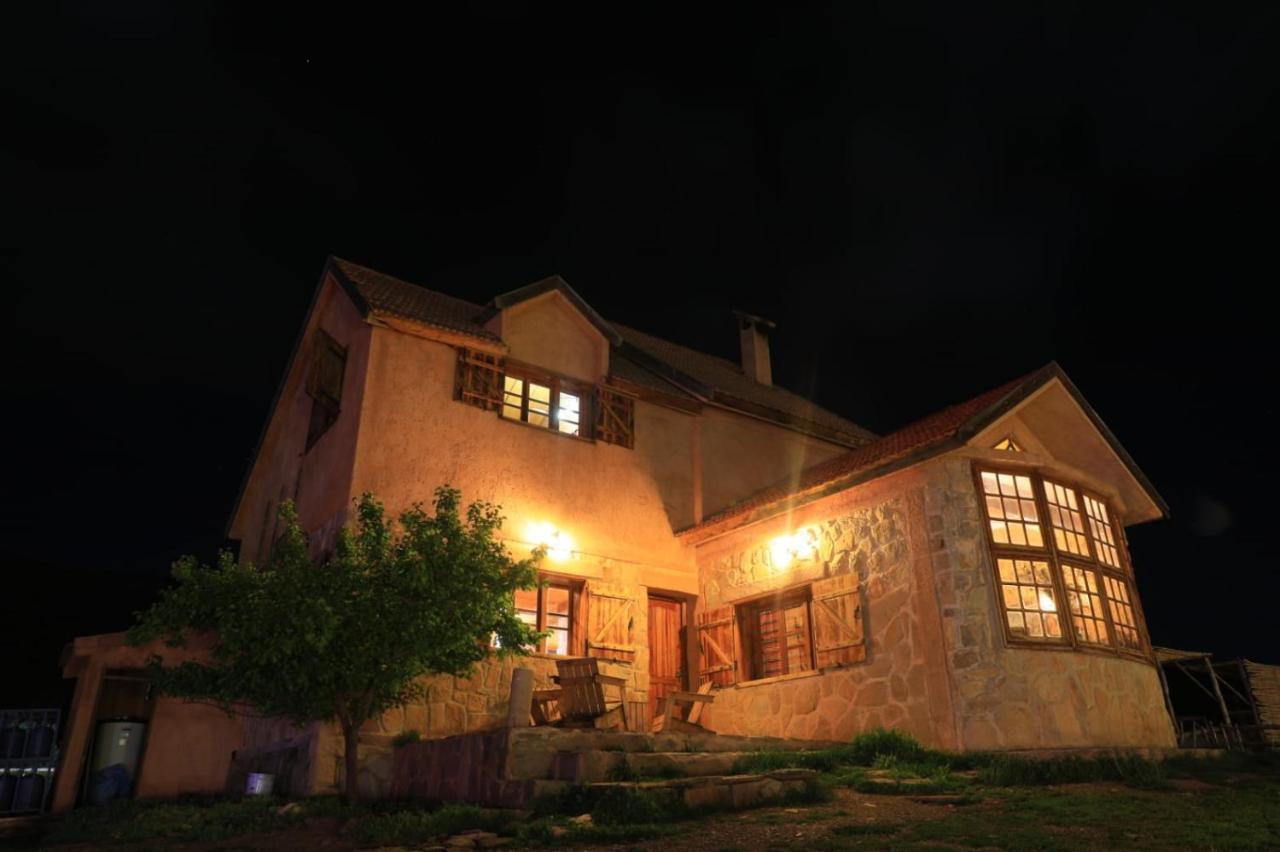 Ferme D'Hote La Vallee Azrou Exterior photo